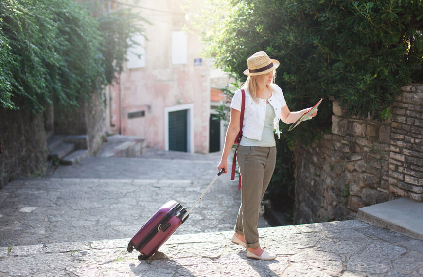 Hiring a Translation Company for Tourism Content: What Operators Learned